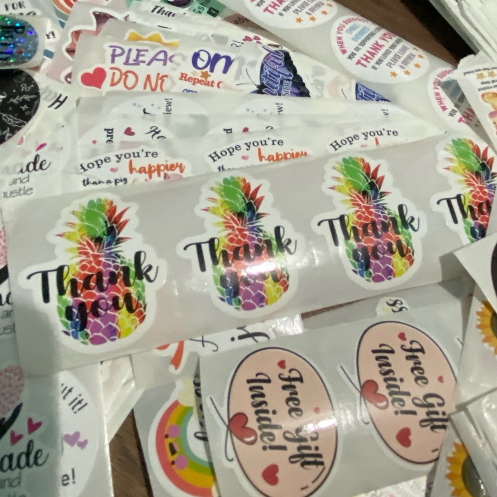 Huge Lot Of Various Shipping Stickers - Picture 4 of 9